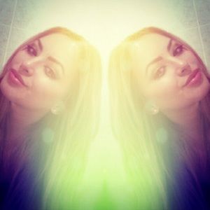 Meet your Posher, Jacqueline